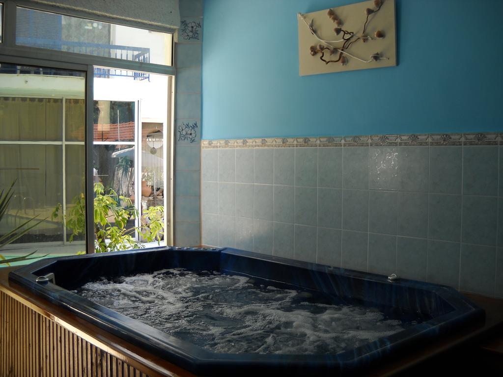 Argo Hotel Aegina Eksteriør bilde