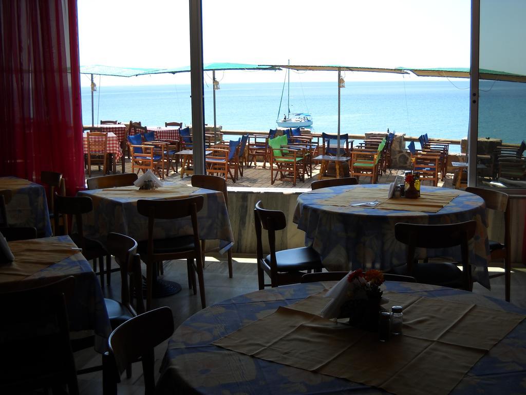 Argo Hotel Aegina Eksteriør bilde