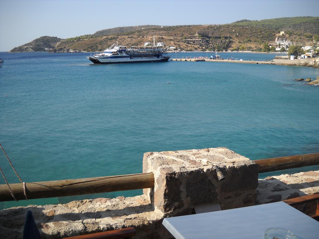 Argo Hotel Aegina Eksteriør bilde
